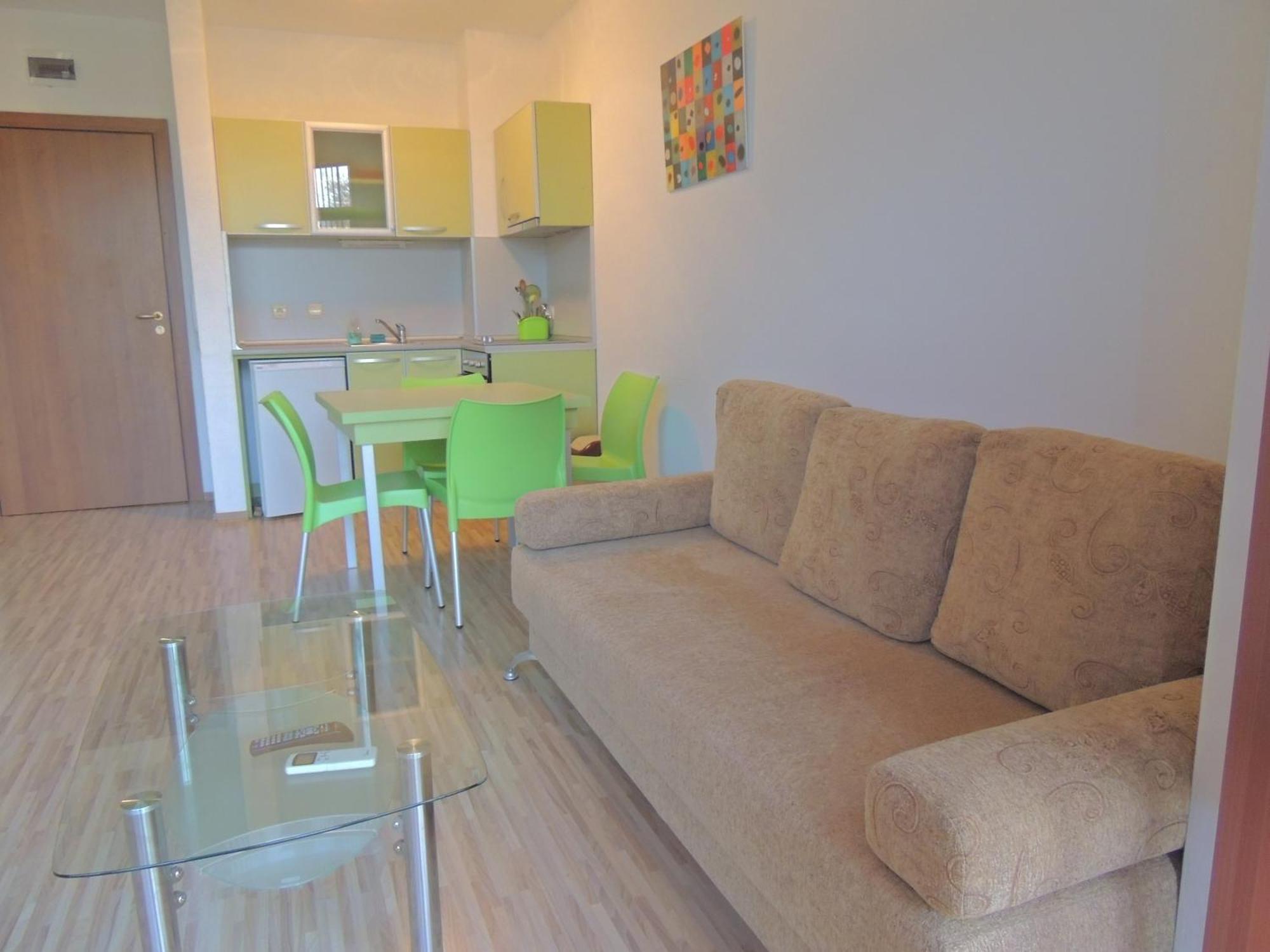 Apartments In Relax Complex Fantasy Χισάρια Δωμάτιο φωτογραφία